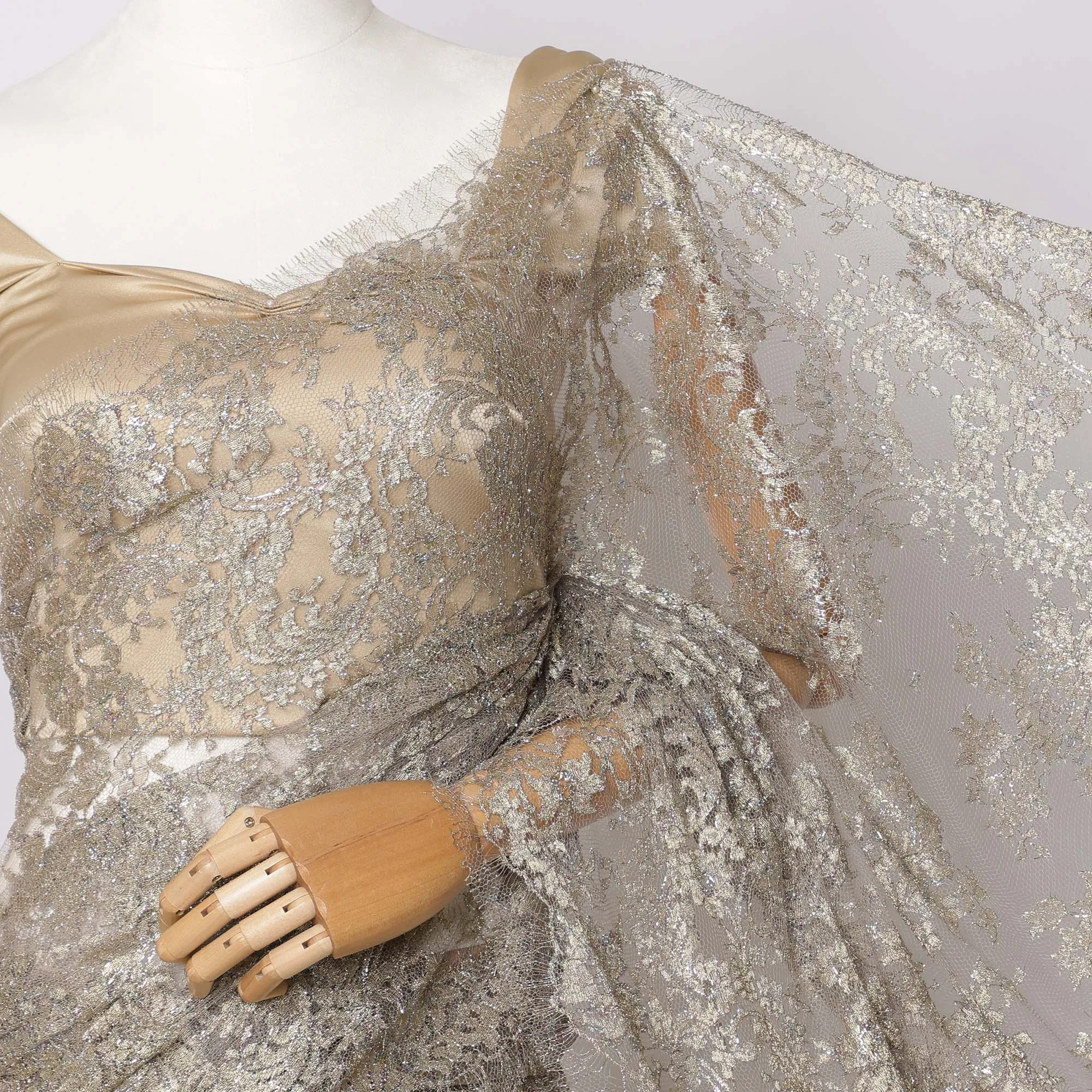 Beige, Gold Metallic French Chantilly Lace Fabric – 5.5 Meters, Floral Design, 110 cm Width-D21088