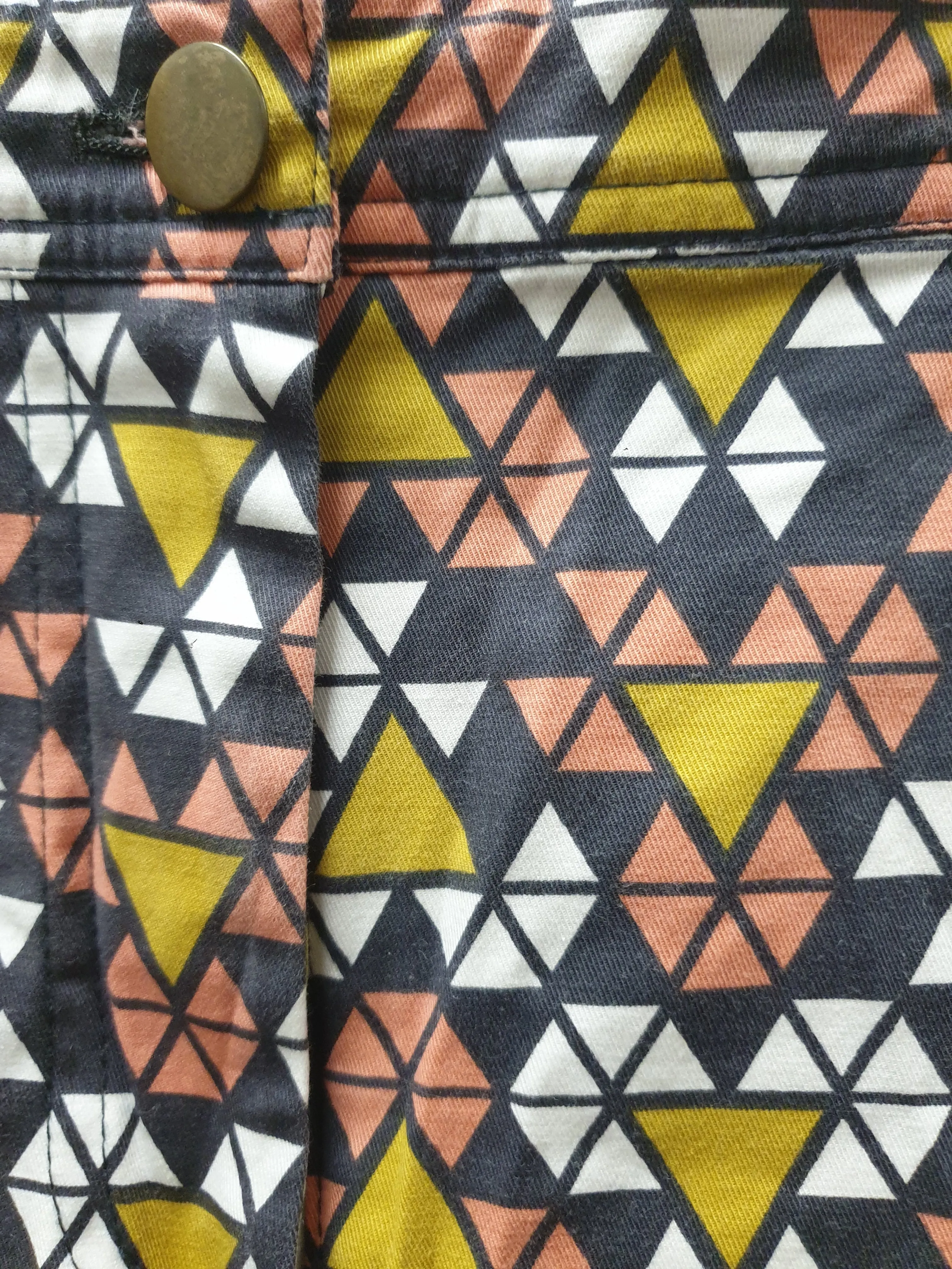 Gorman tringle print mini skirt size 10 (small fit, best fits 8)