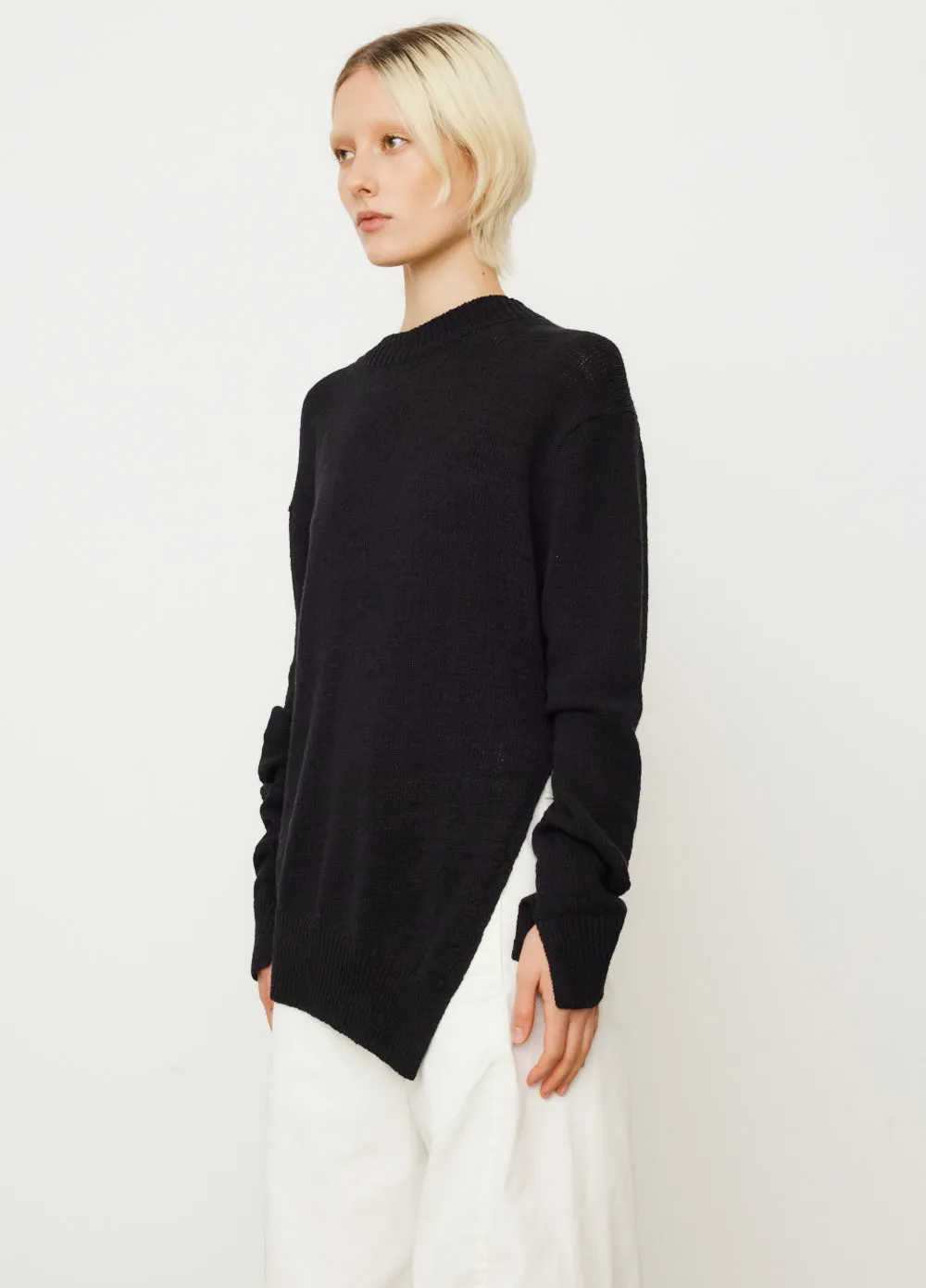 Sanpo Asymmetric Hem Knit