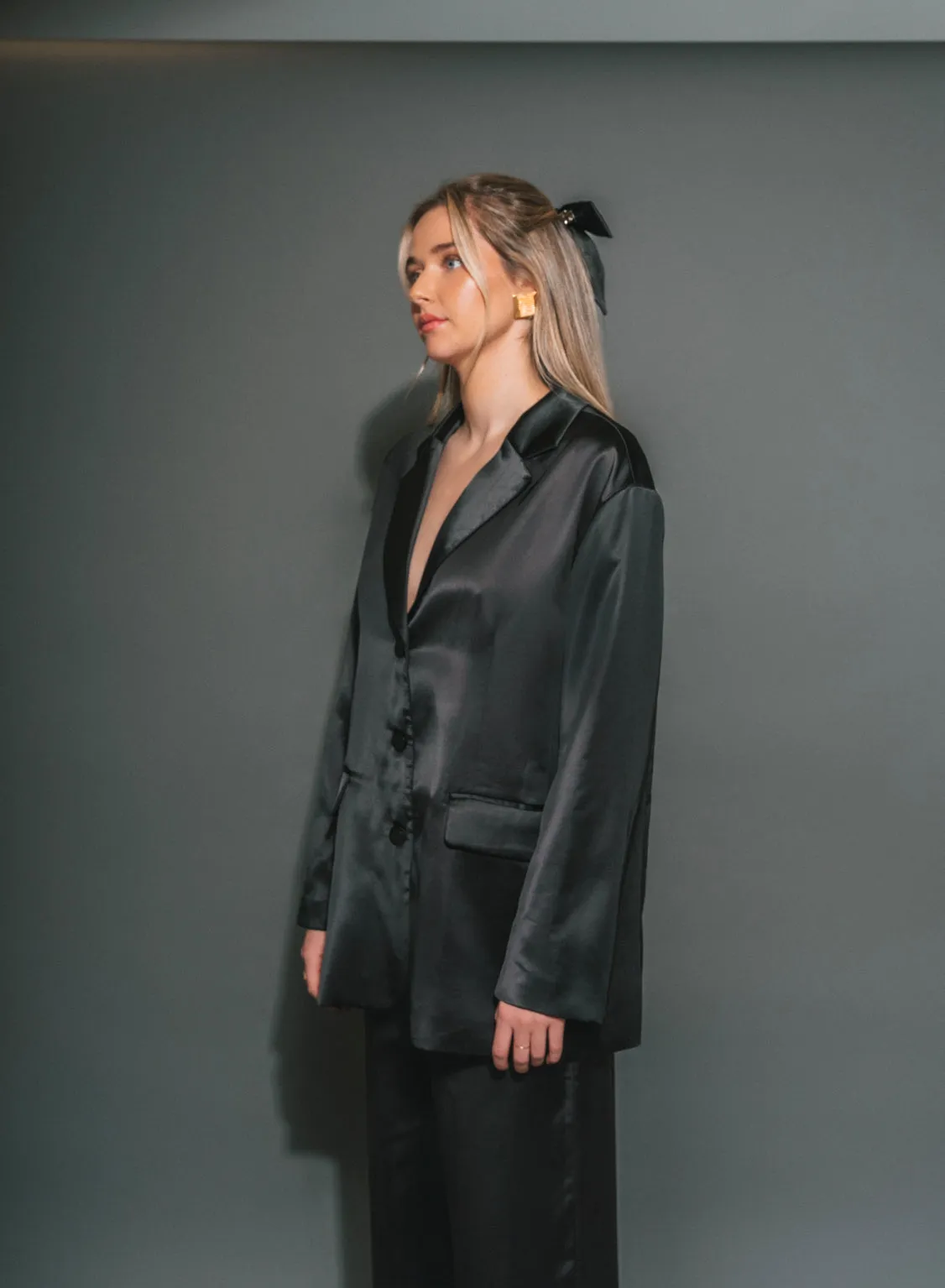 Satin Oversized Blazer | Black