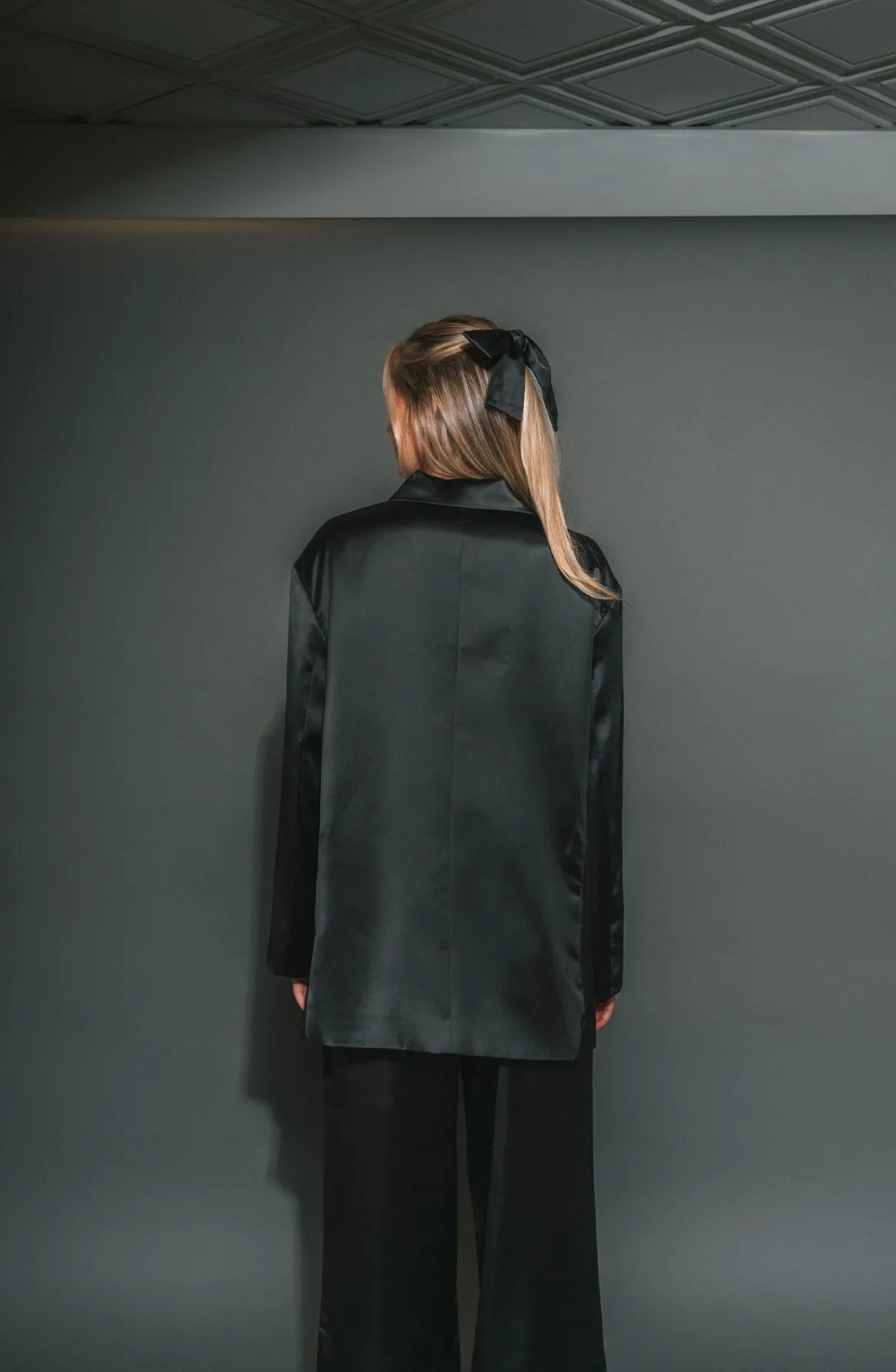 Satin Oversized Blazer | Black